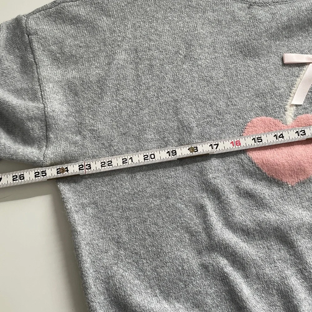 Pink Rose Gray Crewneck Sweater Hearts Cherries Size XL NWT Boxy Soft Girl - Picture 7 of 8